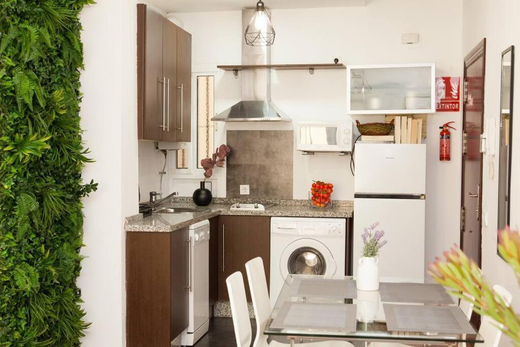 Апартаменты Zona 1 Santa Cruz Parking Privado Севилья Экстерьер фото
