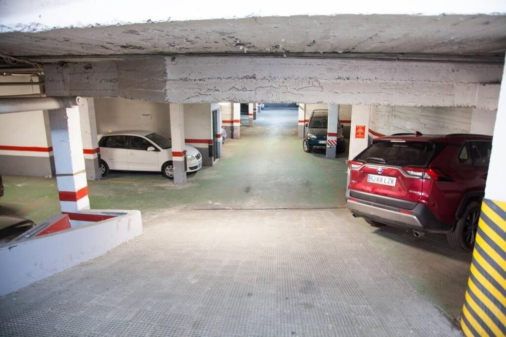 Апартаменты Zona 1 Santa Cruz Parking Privado Севилья Экстерьер фото