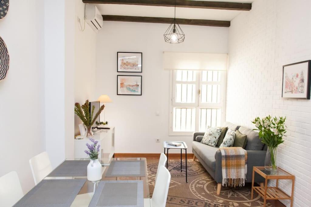 Апартаменты Zona 1 Santa Cruz Parking Privado Севилья Экстерьер фото